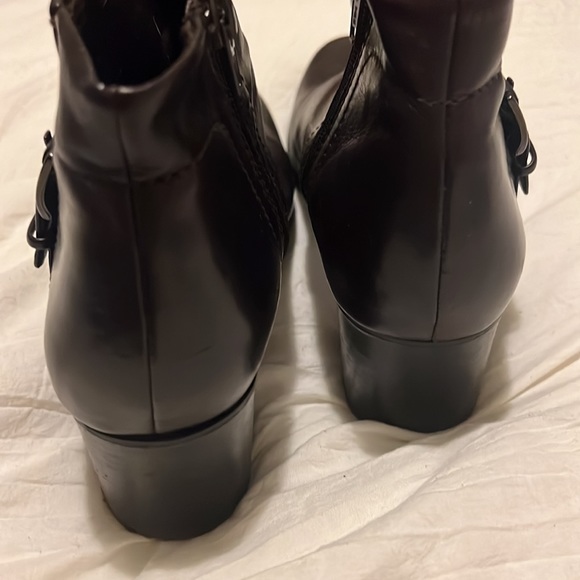 Liz Claiborne flex boot with zipper brown size 9 medium - Picture 3 of 8